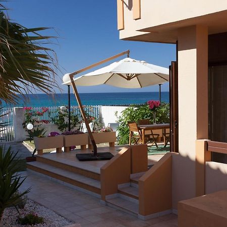 Villa Lucia sul mare Sant'Andrea  Esterno foto